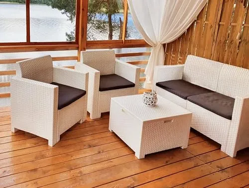 Dmora - Loungeset für draußen Venere, Outdoor-Lounge mit Couchtisch, Terrassenset mit Kissen, Gartenkomposition mit Sofa und Sesseln, Made in Italy, Weiß