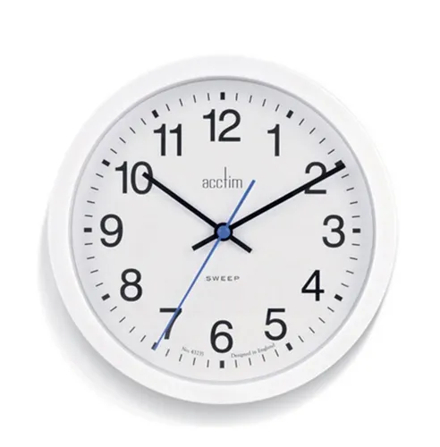 Christoffel Wanduhr Bromham in weiß von Christoffel