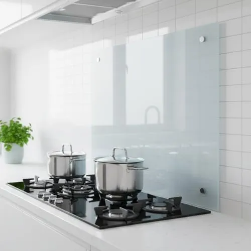 Mucola Küchenrückwand aus Glas in weiß von Mucola