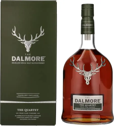 Dalmore The Quartet - Four Cask Finish - Traveller's Exclusive - Exklusiver Dalmore Single Malt Whisky, gereift in vier verschiedenen Fässern mit Aromen von roten Trauben und Schokolade. Ideal für Whisky-Liebhaber auf Reisen.