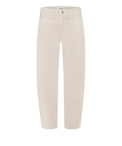 Cambio 5-Pocket-Jeans Elin 021 in Beige 44/27 - Stylische 5-Pocket-Jeans in Beige, Größe 44/27. Hochwertige Materialzusammensetzung für angenehmen Tragekomfort und vielseitige Kombinationsmöglichkeiten.