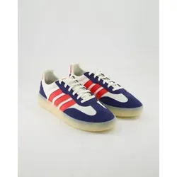 adidas BARREDA DECODE Sneaker Herren - Off White-Pure Ruby-Dark Blue, Größe 43 1/3 - Sneaker für Alltag und Tennis, strapazierfähiges Nylon-Obermaterial mit Wildleder-Elementen, Gummi-Außensohle und nachhaltig mit Recyclingmaterial gefertigt.