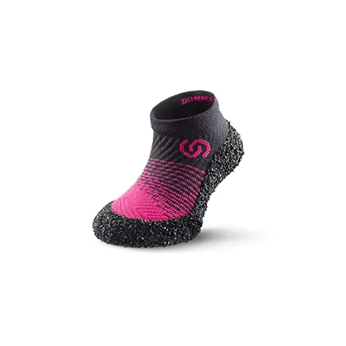 Skinners 2.0 Kinder Sockenschuhe - Pink-Rosa (Größe 30-32) - Kinder-Socken & Strümpfe, flexible und bequeme Sockenschuhe für drinnen und draußen, ideal für aktive Kinder.