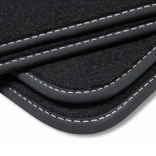 teileplus24 Velours Fußmatten Set V262 für VW Polo 5 (2009-2017) - Hochwertige Automatten mit verstärkter, wasserfester Rückseite und Trittschutz. Ideal für VW Polo 5, 4-teiliges Set mit Befestigungssystem für perfekten Halt.