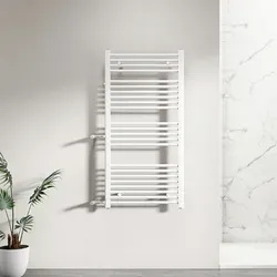 Witen&nock Bündner Badheizkörper 1200x500 mm – Eleganter Handtuchwärmer in Weiß - Der Witen&nock Bündner Badheizkörper vereint elegantes Design mit hoher Funktionalität. Mit 513 Watt Wärmeleistung und 24 Röhren sorgt er für effiziente Wärme und trockene Handtücher in Ihrem Badezimmer.