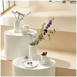 Räder Porzellangeschichten Vase Hund sitzend in weiß von Räder