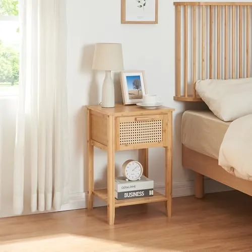 [en.casa] Nachttisch Leirfjord – Vielseitiger Beistelltisch mit Schublade - Nachttisch aus Bambus, ideal als Beistelltisch im Wohnzimmer oder Schlafzimmer. Mit Schublade und Ablage für optimalen Stauraum, kompakte Maße von 60 x 40 x 35 cm.