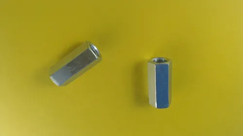 Dresselhaus Schrauben & Muttern von Dresselhaus