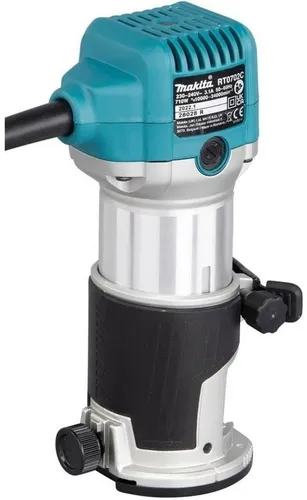 Makita RT0702CX2J