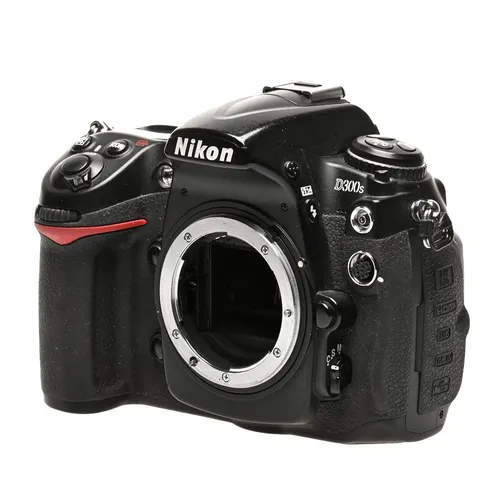 Nikon D300s gebraucht ca. 79.000 Ausl. Kamera
