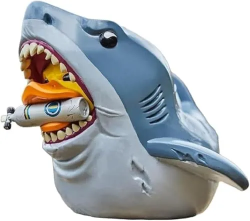 Jaws: Bruce (Gas Bottle) - XL TUBBZ Figur - Spielfiguren - XXL Jaws Bruce Figur, detailreich mit Taucherflasche und Harpoon, perfekte Ergänzung für Sammler und Fans!