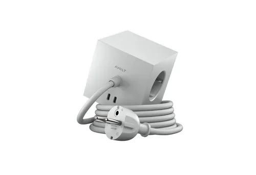 AVOLT Square 1 USB-C 30W - Gotland Gray - Steckdosen & Zubehör mit 3 Schuko- und 2 USB-C-Ports für schnelles Laden. Flexibles 1,8 m Kabel und magnetische Basis für sichere Montage.