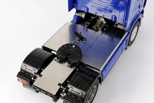 Tamiya 1:14 Rahmenabdeckung für 2-Achs TAMIYA Zugmaschinen - Sonstige, hochwertige Rahmenabdeckung für 2-Achs TAMIYA Zugmaschinen im Maßstab 1:14, perfekte Passform und einfache Installation für Modelleisenbahnfans.