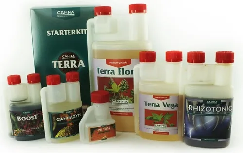 Canna Terra Starterkit - Dünger für Einsteiger - Vollständiges Starterset für Pflanzenwachstum mit hochwertigen Düngern. Ideal für unerfahrene Züchter, um gesunde und starke Pflanzen auf Erde zu fördern.