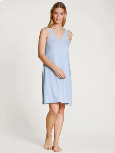 CALIDA Elegant Dreams Nachthemd - Nachthemden für Damen, edles Babydoll mit V-Ausschnitt und Spitzenverzierungen, weich und fließend für traumhaften Schlafkomfort.