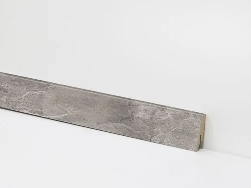 Check Sockelleiste Equipped– passend zu Check – Vinyl, Klickboden & andere Bodenbeläge, 1 Stück – 2400 x 58 x 18 mm, Clip- oder Klebemontage