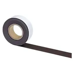 MAUL selbstklebendes Magnetband braun 4,5 cm x 10 m - Praktisches selbstklebendes Magnetband in braun für vielseitige Anwendungen. Ideal zum Befestigen von Notizen oder Fotos am Kühlschrank. Maße: 4,5 cm x 10 m.