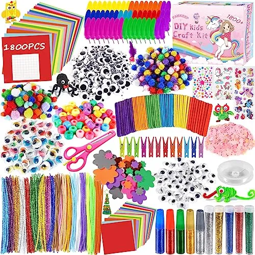 FAMKEEP Bastelset Kinder 1800+Pcs Kunst und DIY Handwerk für Kinder, Bastelzubehör Scrapbooking Glitter Pompons,Federn,Knöpfe, Pailletten,Perlen,Geschenk Pailletten Bastelbedarf