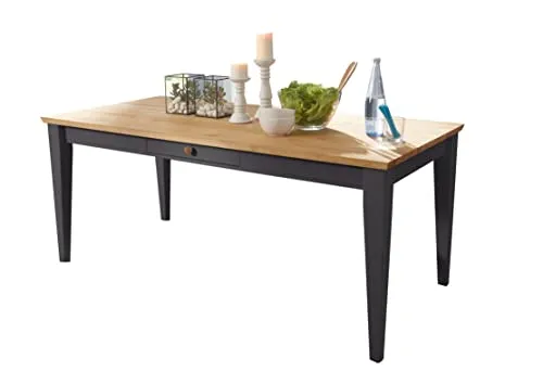 Woodroom Esstisch Oslo, 180 cm, massiv gewachst - Der Esstisch Oslo aus massivem Kiefernholz kombiniert zeitloses Design mit Funktionalität. Die integrierte Schublade bietet praktischen Stauraum, ideal für Ess- und Wohnbereiche.