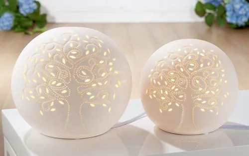 GILDE Lampe Kugel Lebensbaum Ø16cm - Tischleuchten mit einzigartigem Lebensbaum-Design, schafft eine gemütliche Atmosphäre und ist ein echter Blickfang für jedes Zuhause.