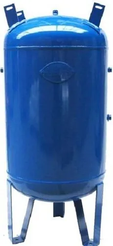 Druckluftbehälter 150L, 11bar - Kompressorkessel für vielseitigen Einsatz - Robuster Druckluftbehälter mit 150 Litern und 11 bar Druck. Ideal als Austausch- oder Beistellkessel, inklusive Abnahmepapieren und Zulassungen. Flexible Anschlüsse und einfache Montage durch Befestigungslaschen.