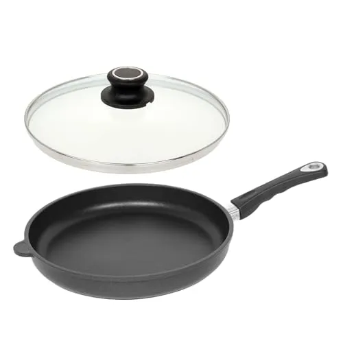 Lotus Gusspfannen Set – Flachpfanne Ø26cm mit Deckel und abnehmbarem Griff - Hochwertige Gusspfanne für Induktion mit optimaler Wärmeverteilung. Ideal für vielseitige Kochmethoden und einfache Reinigung. Perfekt für die tägliche Nutzung in der Küche! Die abnehmbaren Teile erleichtern die Aufbewahrung und Handhabung.