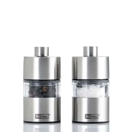 Ad Hoc Pfeffer- und Salzmühle-Set MIN - Elegantes Design - Küchenhelfer: Kompaktes Set aus hochwertigem Edelstahl für präzise Dosierung von Pfeffer und Salz. Stilvolles Silber passt in jede Küche und sorgt für optimale Würze.