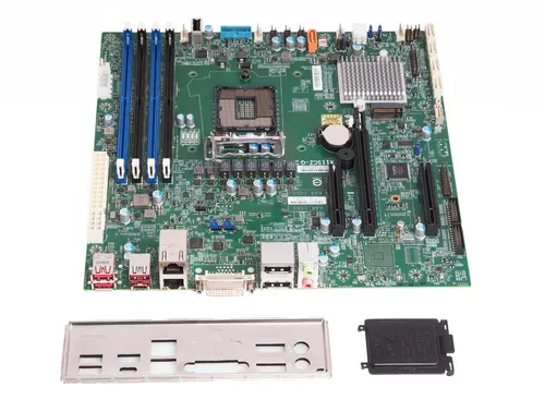 Supermicro X11SCZ-Q Intel Sockel  LGA1151 (8.+9.GEN) Q370 microATX Mainboard BMC