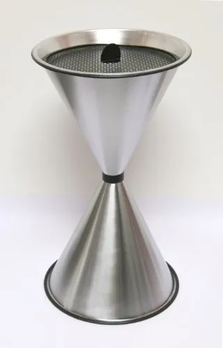 Szagato Diabolo Standascher in silber von Szagato