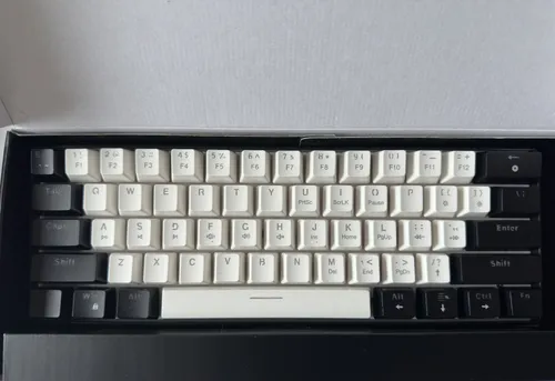 Snpurdiri 60% Gaming Tastatur - Ergonomische Mini RGB-Tastatur - Kompakte 60% Gaming-Tastatur mit RGB-Hintergrundbeleuchtung, ergonomischem Design und leisen Tastenanschlägen. Ideal für Gamer und Büroangestellte, die Platz sparen möchten.