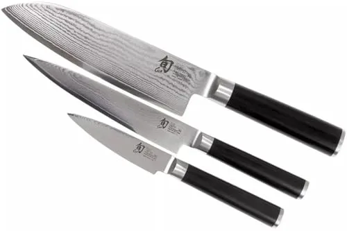 KAI Shun Classic 3er Set - Japanisches Kochmesser - Küchenmessersets mit Santoku, Allzweck- und Officemesser aus 32 Lagen Damaszenerstahl. Ergonomischer Pakkaholzgriff für optimale Kontrolle und Präzision beim Schneiden.