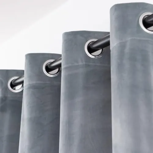 Cotton Market Velours Gardinen 250x140 cm - Vorhänge für Fenster und Balkontür - Vorhang für das Haus mit Ösen - Vorhang Blickdicht - Gardinen Stange Curtains - Verdunkelungsvorhang - Hellgrau