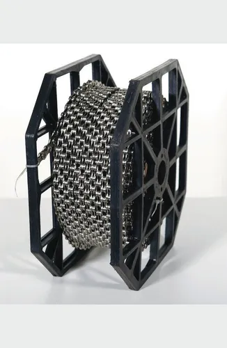 KMC Kette e1 EPT für Nabenschaltung - 50m Rolle - Hochwertige Kette für Nabenschaltungen, langlebig und korrosionsbeständig, ideal für zuverlässige Fahrradfahrten.