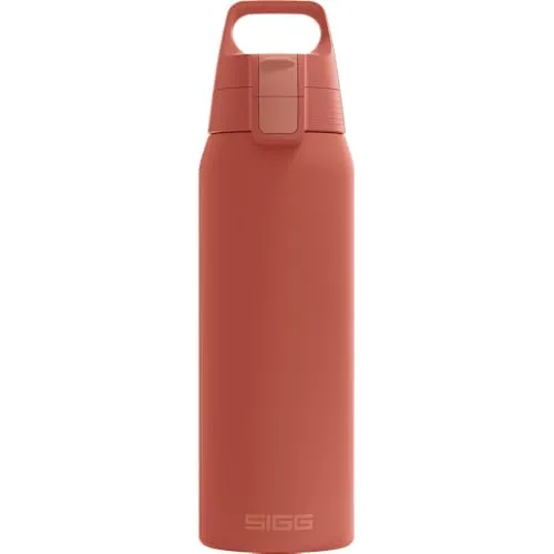 SIGG Trinkflasche Shield Therm ONE ECO Red, 750ml - Thermobehälter aus 90% Recycling-Edelstahl, vakuumisoliert für 72 Stunden kalte und 10 Stunden heiße Getränke. Ideal für Outdoor-Abenteuer und umweltfreundlich!