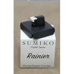 Sumiko Rainier Tonabnehmer - Plattenspieler-Zubehör mit elliptischem Stylus und Aluminiumrohr, sorgt für präzisen Klanggenuss und herausragende Audioqualität.
