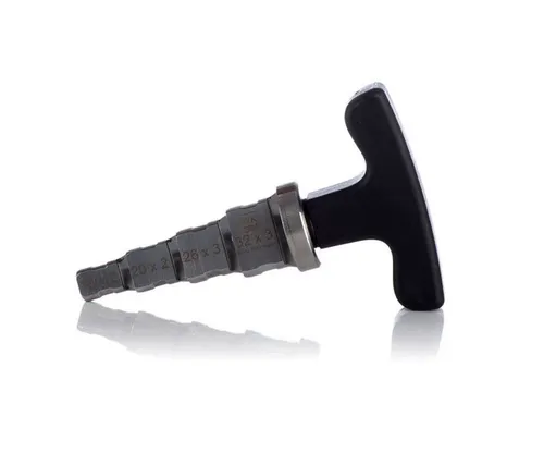 Multi-Kalibrierer Entgrater für Verbund und Kunststoffrohr T-Griff - Effizientes Werkzeug für präzises Entgraten von Rohren, ideal für die Installation von Fußbodenheizungen.