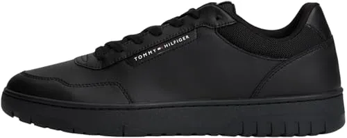 Tommy Hilfiger TH BASKET CORE LTH Sneaker - Sportlicher Freizeitschuh mit hochwertigem Leder-Obermaterial und auffälligem Logo-Aufnäher, ideal für stilbewusste Männer. Größe 48, fällt klein aus – bitte eine Größe größer bestellen.