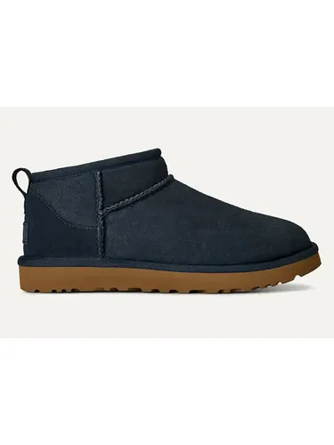 UGG 1116109DKN - Braune Stiefeletten für Damen - Größe 37 - Kuschelige UGG-Stiefeletten aus echtem Veloursleder, ideal für den Alltag. Das weiche Naturfell sorgt für angenehmen Tragekomfort und Wärme. Perfekt kombinierbar mit verschiedenen Outfits.