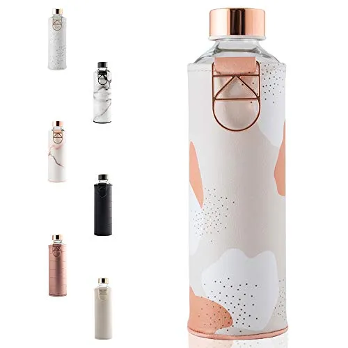 EQUA große Trinkflasche mit Kunstleder-Hülle 750 ml, aus Borosilikatglas, BPA-frei und Auslaufsicher.