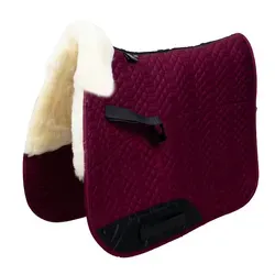 Engel Reitsport Lammfell Schabracke SCHABRA1 - Reiten - Hochwertige Schabracke mit Lammfell im Sattelbereich für optimalen Komfort und Druckverteilung, ideal für Vielseitigkeit und Springen.