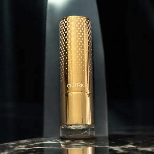 Catrice Sparkle Glow Lip Balm  010 FROM GLOW TO WOW 💄🫦🫦