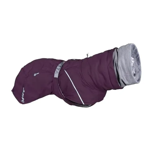 Hurtta Extreme Warmer III ECO (Eggplant 30) - Winterjacke für Hunde aus recycelten Materialien, bietet höchsten Schutz und Tragekomfort an kalten Wintertagen.