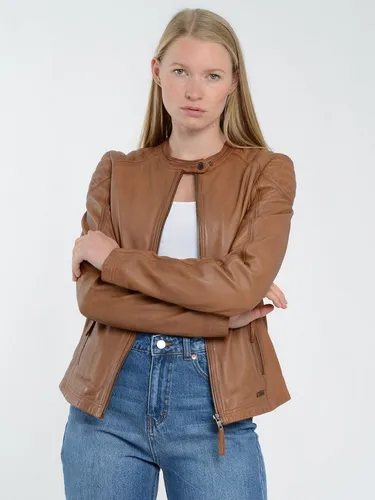 MUSTANG Lederjacke 31019200 - Elegante Damenlederjacke aus 100% weichem Lammleder mit trendy Stehkragen und praktischen Zipper-Taschen. Ideal für stilvolle Auftritte in der Frühjahr/Sommer Kollektion.