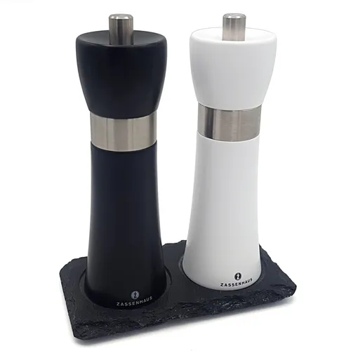 Zassenhaus Hamburg Set: Pfeffermühle & Salzmühle - Küchenhelfer Set mit manuellem, verstellbarem Keramik-Mahlwerk. Stilvolles Design in Schwarz und Weiß, inklusive Schieferuntersetzer für eleganten Tischstil.
