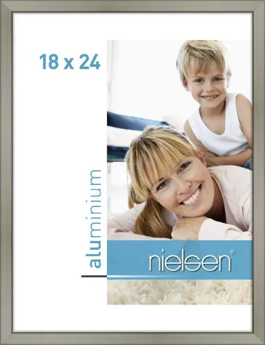Alurahmen Classic champagner 18x24 cm - Moderner Bilderrahmen aus Aluminium im eleganten Champagner-Look, ideal zur stilvollen Präsentation Ihrer Lieblingsbilder in jedem Raum.