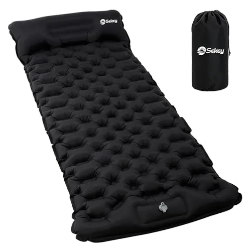 Sekey Ultraleichte Camping Luftmatratze mit Fußpumpe, 1 Min Aufblasen Campingmatratze, Extra Klein Packmaß & Kompakt, Outdoor Luftmatratze mit Kissen für 1 Person, Verbundbar für 2 Personen, Schwarz