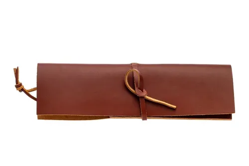 Helle Jagdmesser Pokrowiec 7023893008000 - Schützender Messer-Überzug von HELLE, ideal für die sichere Aufbewahrung und den Transport Ihrer Jagdmesser.