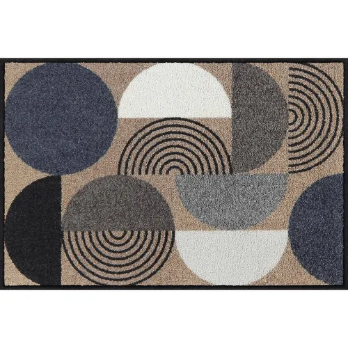 Geo Rhythms Fußmatte 50x75cm von Salonloewe - Moderne Türmatte in grafischem Design, ideal für jeden Eingangsbereich. Mit flachem Flor aus robustem Polyester bietet sie eine stilvolle und praktische Lösung für Ihr Zuhause.