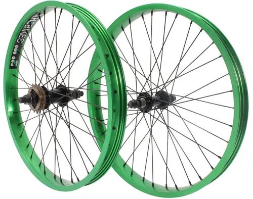 KHE Prism BMX Laufradsatz 20 Zoll, Grün Eloxiert - Fahrrad-Laufräder mit stabilen 38mm Felgen aus 7005 Aluminium, leichtes Design und inklusive vormontiertem 16-Zähne Freilaufritzel für sofortige Montage.