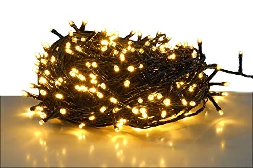 LED Lichterkette mit 500 LED - warm weiß - Weihnachtsbeleuchtung für Innen- und Außenbereich, 60 m Länge mit grünem Kabel und IP44 Trafo, schafft ein stimmungsvolles Ambiente mit 500 brillanten Lichtern.
